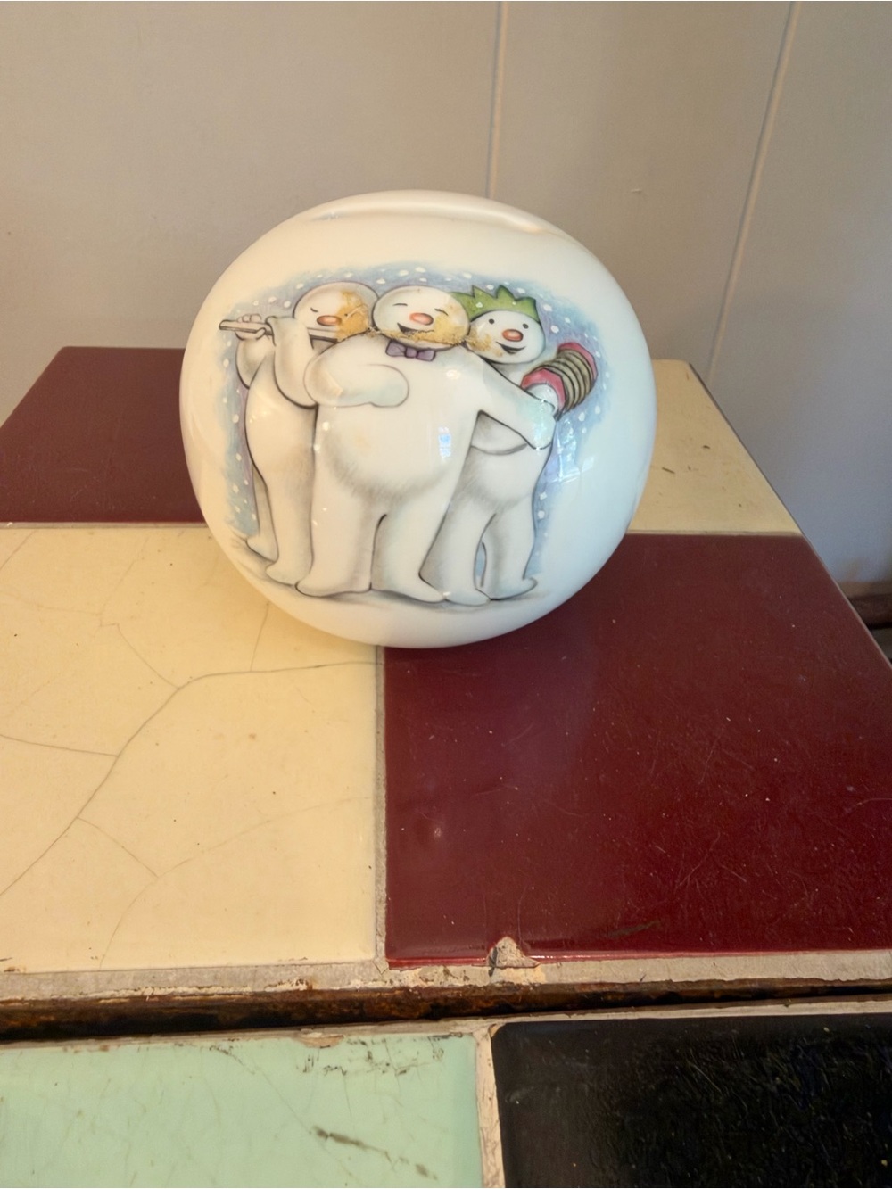 Vintage Royal Doulton The Snowman Snowball Money Bank